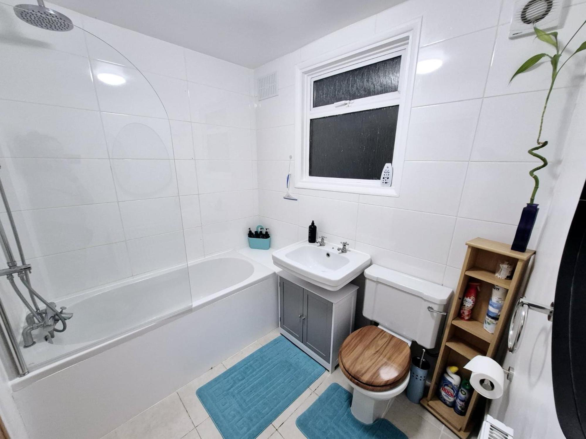 Apartament Stylish And Bright Flat In N8 Turnpike Lane - Piccadilly Line